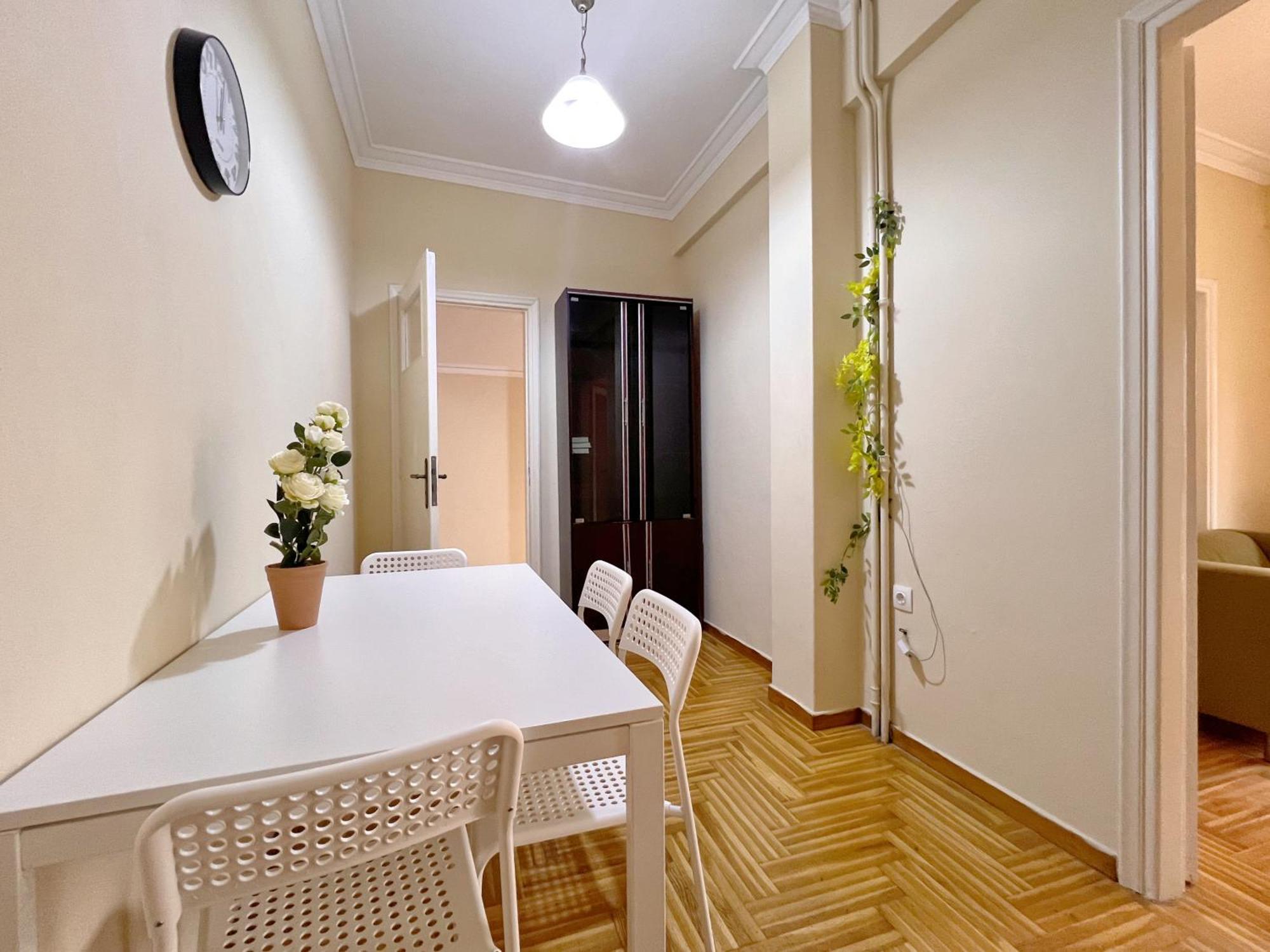 Wsd Luxury Cozy 3bd With View Balcony * Athens